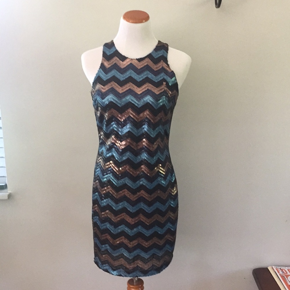 ✨Sexy Sequined Dress by Tulle✨